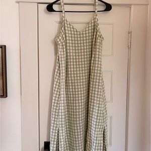 Universal Thread Olive Gingham Midi Dress